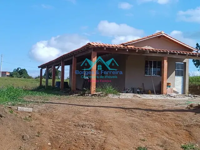 Chácara com 1500m² 2 quartos e 1 banheiro, à venda, no bairro Carafá em Votorantim