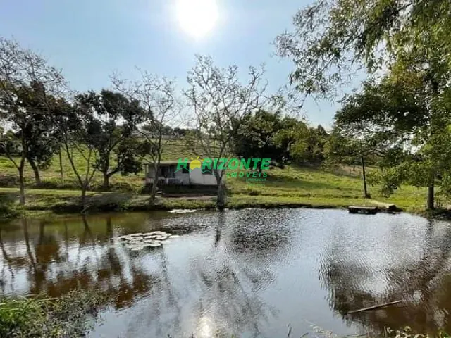 Chácara com 15000m² 4 quartos e 2 banheiros, à venda, no bairro Chácaras Rurais de Guararema em Jacareí