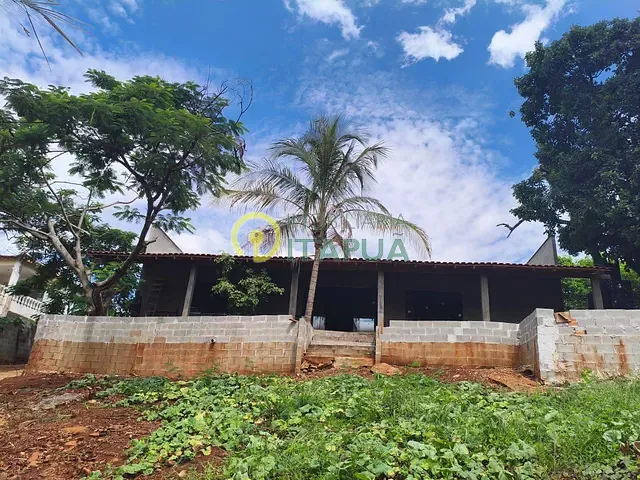 Chácara com 5000m² 4 quartos e 3 banheiros, à venda, no bairro Parque das Indústrias em Londrina