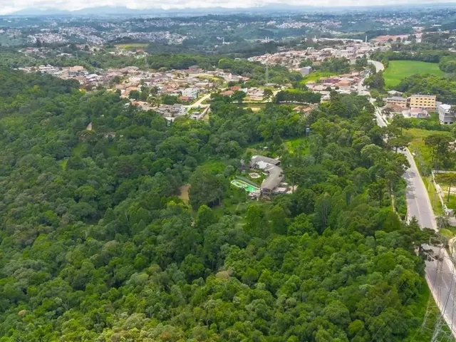 Sítio com 27168m² 10 quartos e 2 banheiros, à venda, no bairro Lamenha Grande em Almirante Tamandaré