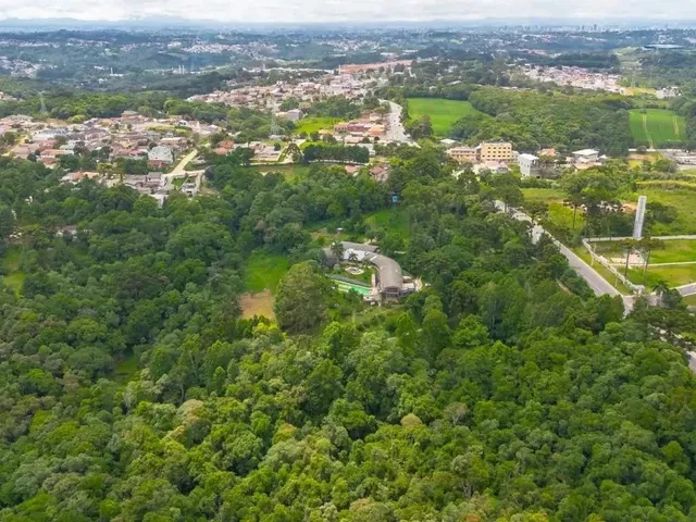 Sítio com 27168m² 10 quartos e 2 banheiros, à venda, no bairro Lamenha Grande em Almirante Tamandaré