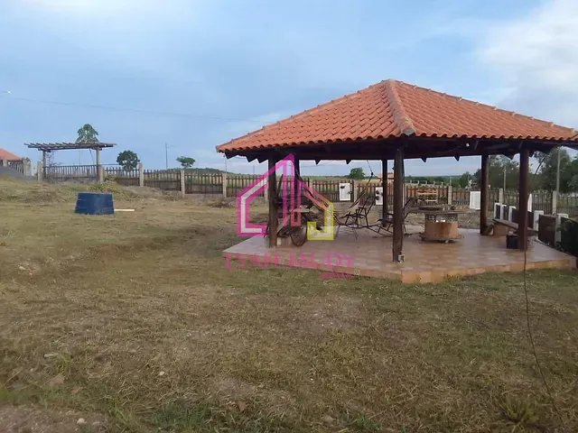 Chácara com 1500m², à venda, no bairro CHAS em Chapada dos Guimarães
