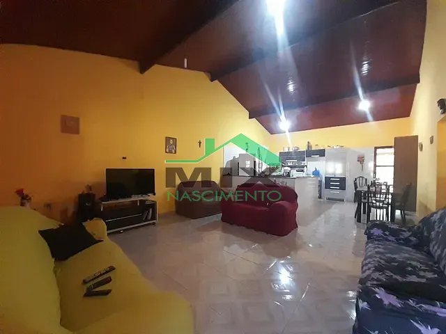 Chácara com 7500m² 4 quartos e 2 banheiros, à venda, no bairro Lopes em Porangaba