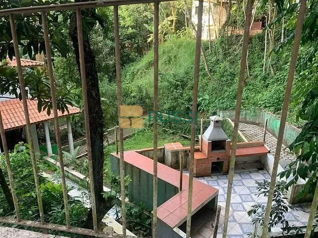 Chácara com 9000m² 3 quartos e 2 banheiros, à venda, no bairro Águas de Canindu em São José dos Campos