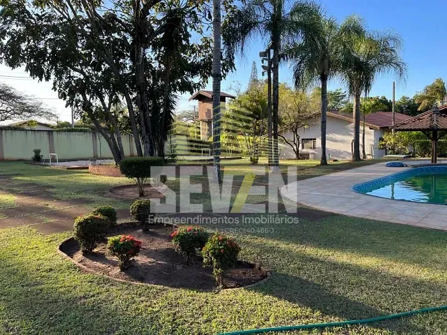 Chácara com 2500m² 3 quartos e 3 banheiros, à venda, no bairro Chácaras Nova California em Agudos
