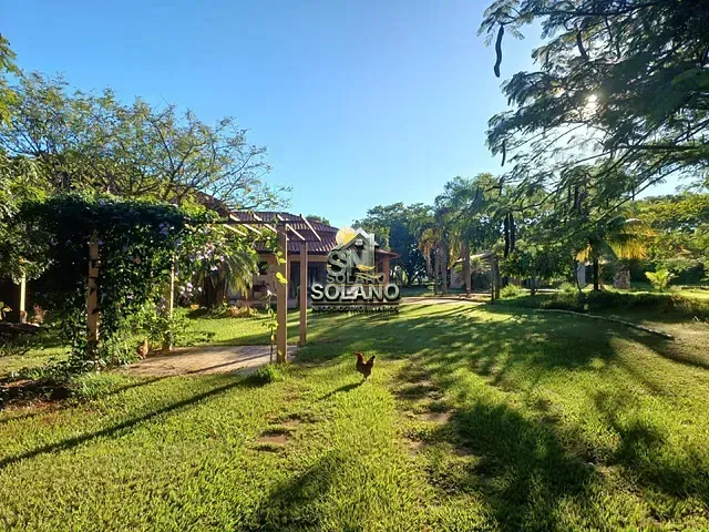 Chácara com 234m² 4 quartos e 4 banheiros, à venda, no bairro Estâncias Aroeira em Trindade