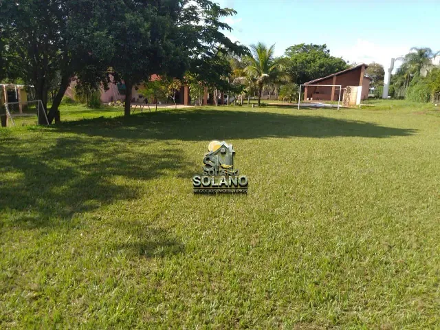 Chácara com 234m² 4 quartos e 4 banheiros, à venda, no bairro Estâncias Aroeira em Trindade