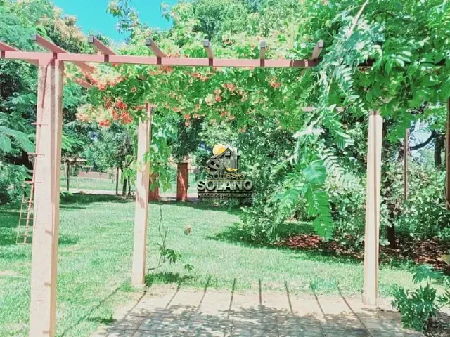 Chácara com 234m² 4 quartos e 4 banheiros, à venda, no bairro Estâncias Aroeira em Trindade