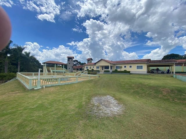 Chácara com 10000m² 6 quartos e 4 banheiros, à venda, no bairro Roseira em Extrema