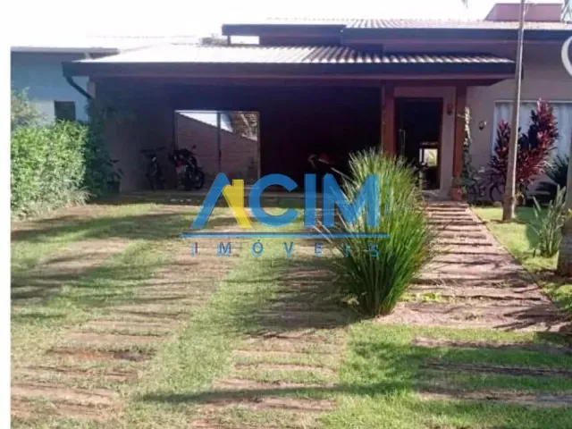 Chácara com 500m², à venda, no bairro Parque Ana Helena em Jaguariúna