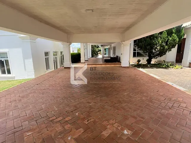 Chácara com 2820m² 4 quartos e 7 banheiros, à venda, no bairro Vale das Laranjeiras em Indaiatuba