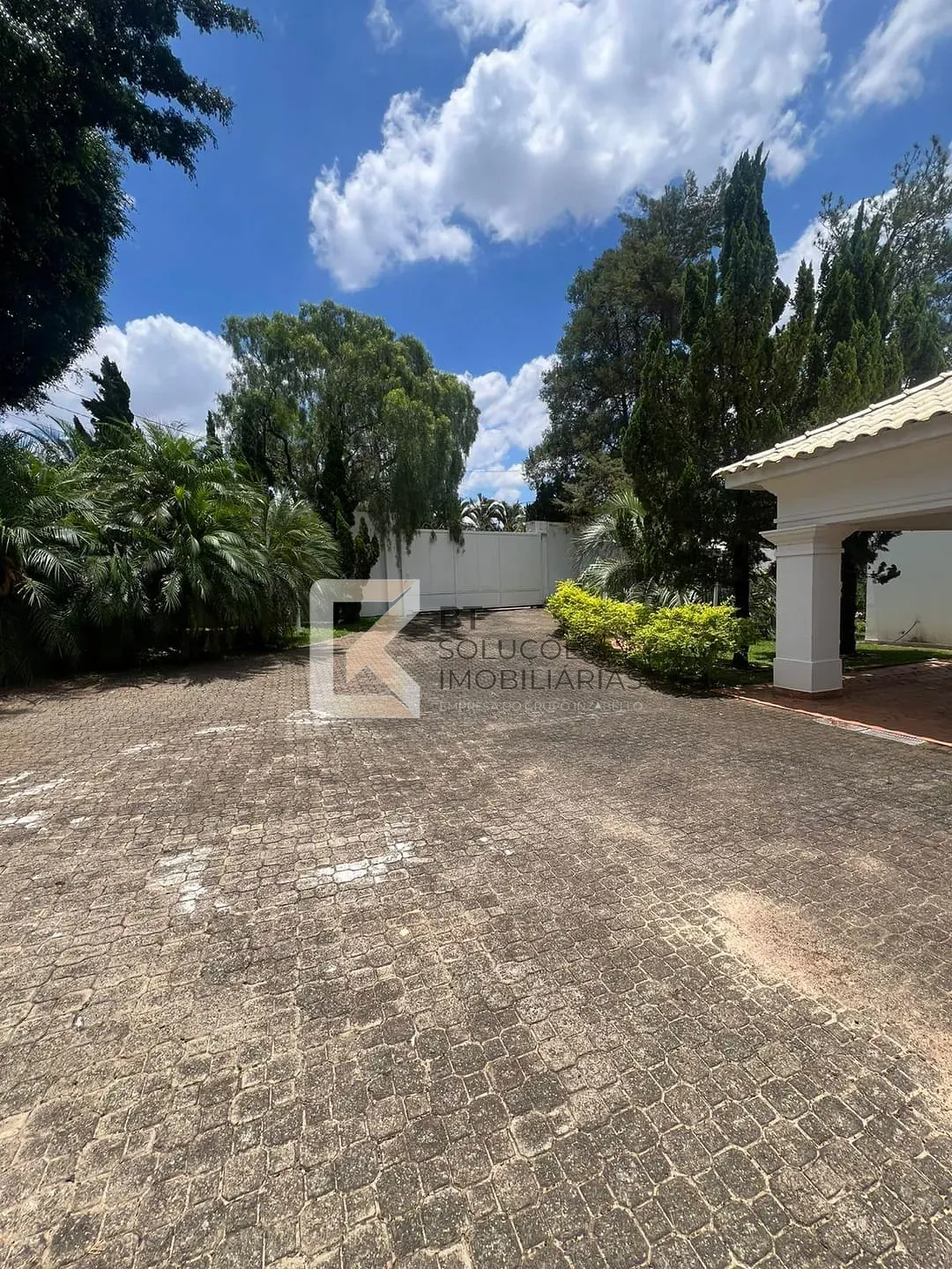 Chácara, 4 quartos, 2820 m² - Foto 2