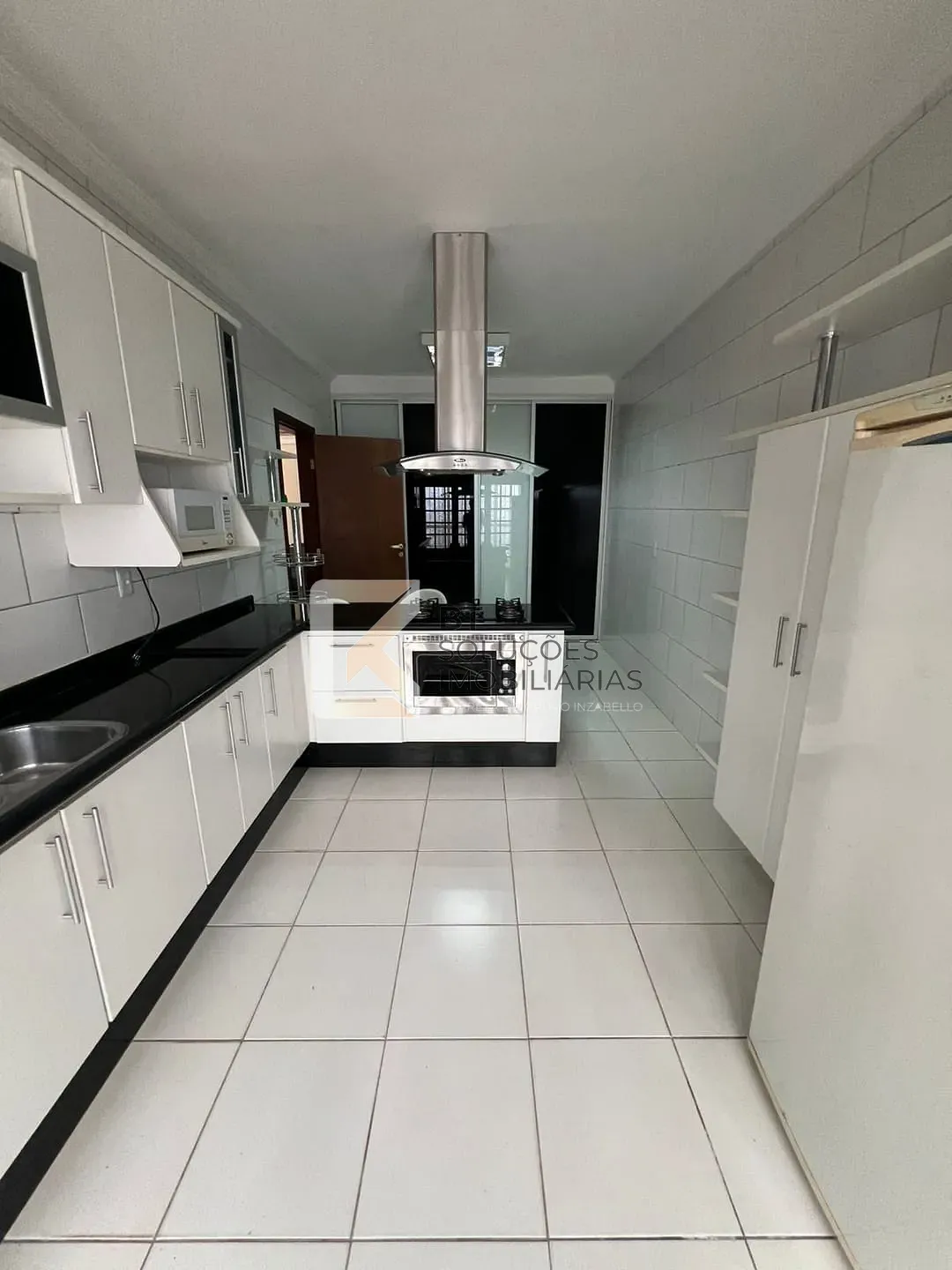 Chácara, 4 quartos, 2820 m² - Foto 11