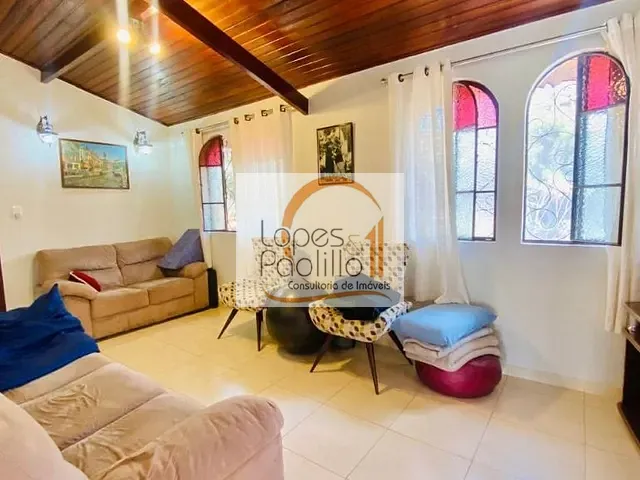 Chácara com 1020m² 3 quartos e 3 banheiros, à venda, no bairro Jardim Centenário em Atibaia