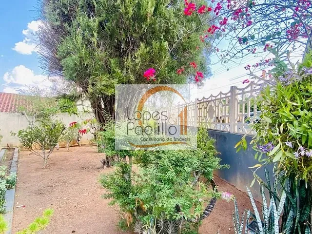 Chácara com 1020m² 3 quartos e 3 banheiros, à venda, no bairro Jardim Centenário em Atibaia