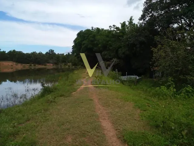 Chácara com 1200m² 3 quartos e 4 banheiros, à venda, no bairro Zona Rural em Alto Horizonte