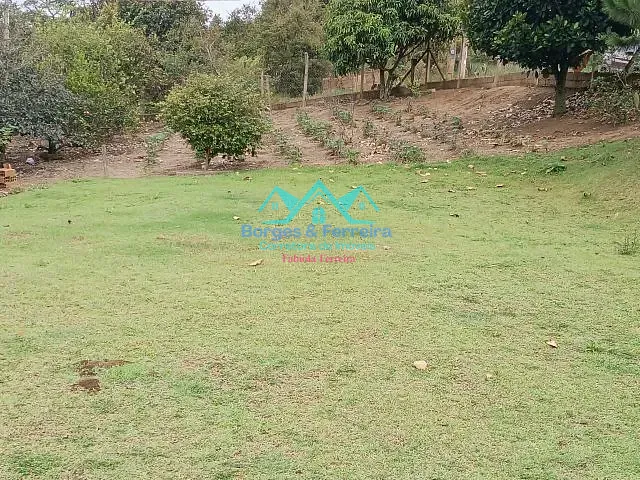 Chácara com 1500m² 2 quartos e 2 banheiros, à venda, no bairro Carafá em Votorantim
