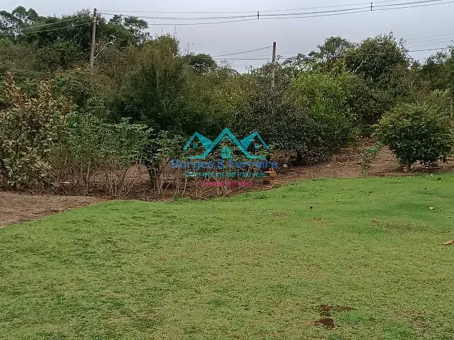 Chácara com 1500m² 2 quartos e 2 banheiros, à venda, no bairro Carafá em Votorantim
