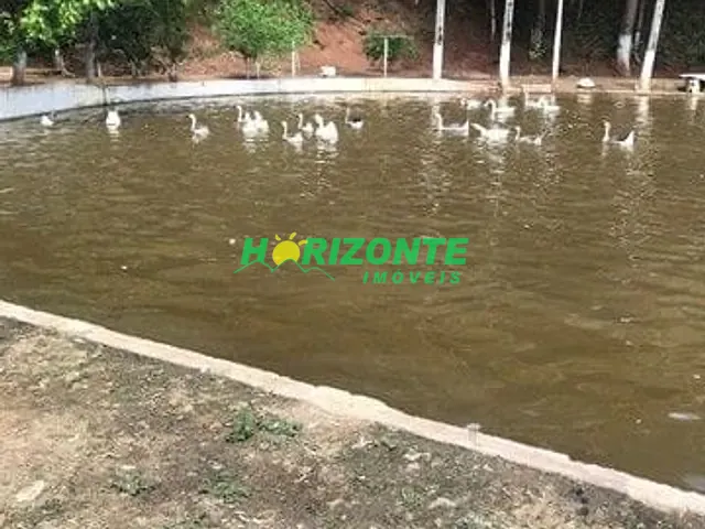 Chácara com 121000m² 5 quartos e 5 banheiros, à venda, no bairro Condomínio Recanto Pássaros em Jacareí