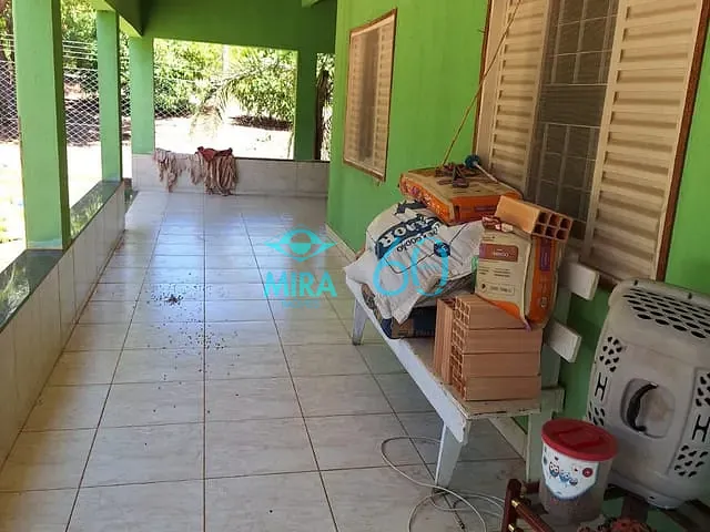 Chácara 2 quartos e 1 banheiro, à venda, no bairro Zona Rural em Bela Vista de Goiás