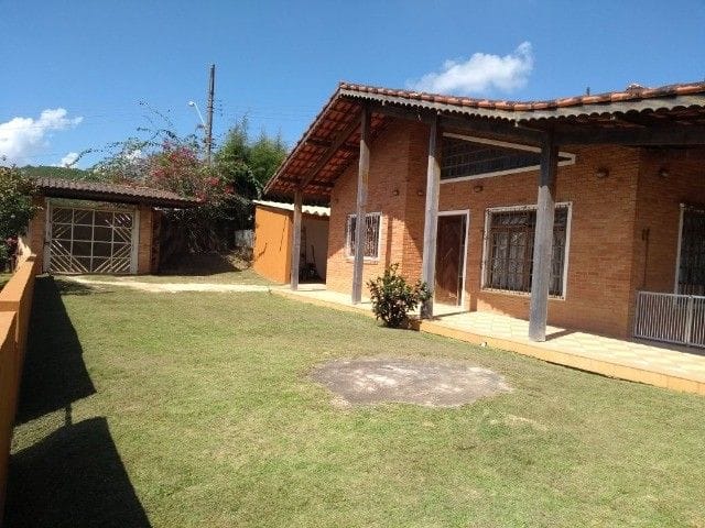 Chácara com 12500m² 3 quartos e 4 banheiros, à venda, no bairro Condomínio Porta do Sol em Mairinque