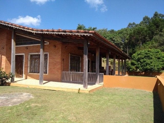 Chácara com 12500m² 3 quartos e 4 banheiros, à venda, no bairro Condomínio Porta do Sol em Mairinque