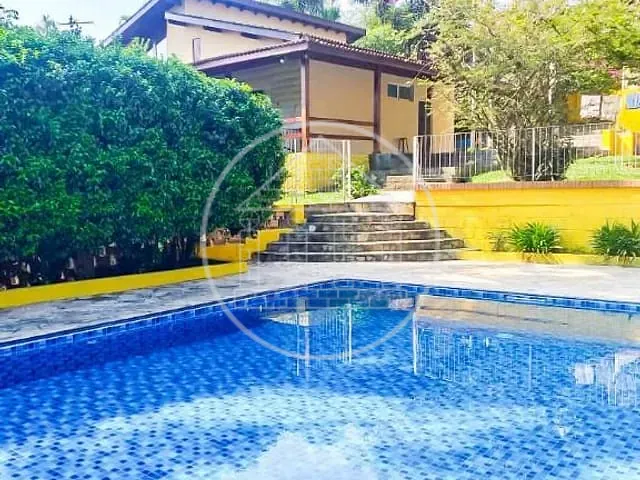 Chácara com 2267m² 5 quartos e 4 banheiros, à venda, no bairro Praia do Leblon em São Paulo