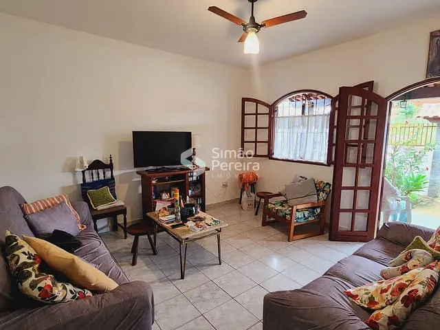 Chácara com 474m² 3 quartos e 4 banheiros, à venda, no bairro Miragem 1 em Simão Pereira