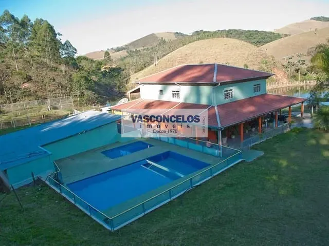 Chácara com 33000m² 5 quartos e 6 banheiros, à venda, no bairro Souzas em Monteiro Lobato