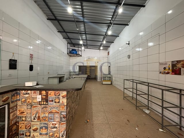 Chácara com 1359m² 2 quartos e 3 banheiros, à venda, no bairro Portal de Pirapora em Salto de Pirapora