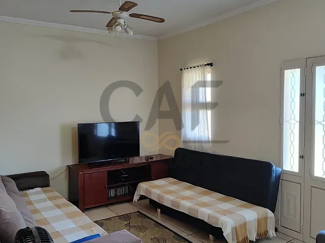 Chácara com 1000m² 4 quartos e 3 banheiros, à venda, no bairro Jardim Roseira de Cima em Jaguariúna