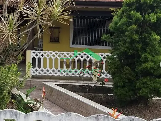 Chácara com 2000m² 5 quartos e 5 banheiros, à venda, no bairro Aguapeú em Itanhaém