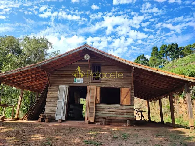 Chácara com 238600m² 2 quartos e 1 banheiro, à venda, no bairro Bairro dos Macacos em Silveiras