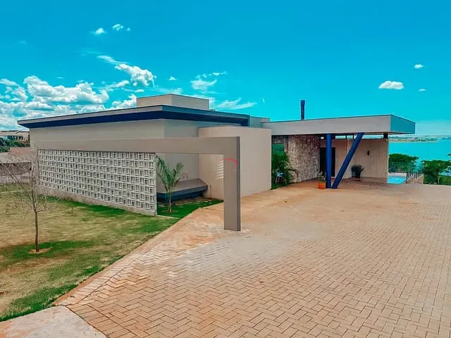 Chácara com 2850m² 4 quartos e 5 banheiros, à venda, no bairro Zona Rural em Porecatu