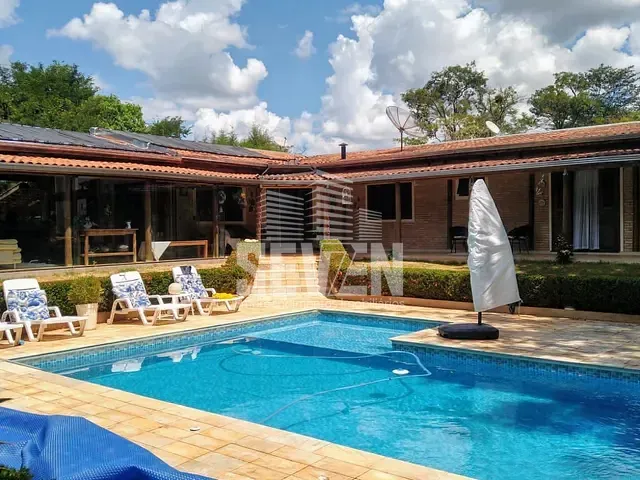 Chácara com 1048m² 3 quartos e 3 banheiros, à venda, no bairro Vale do Igapó em Bauru
