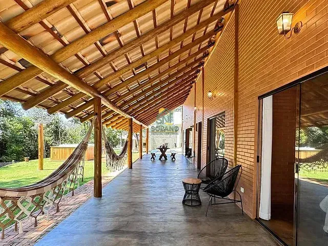 Chácara com 1200m² 2 quartos e 3 banheiros, à venda, no bairro Setor Central em Nova Fátima