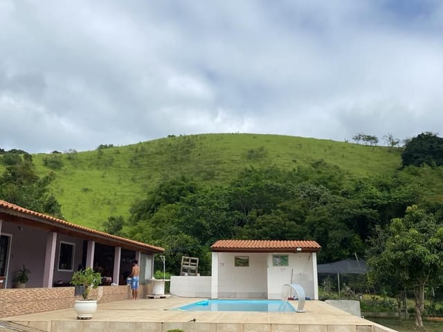 Chácara com 3000m² 4 quartos e 3 banheiros, à venda, no bairro Portão  em Cambuí
