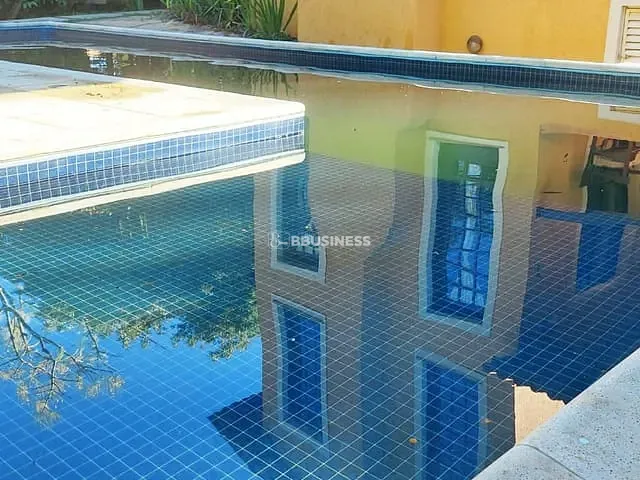 Chácara com 1250m² 3 quartos e 5 banheiros, à venda, no bairro Centro (São João Novo) em São Roque