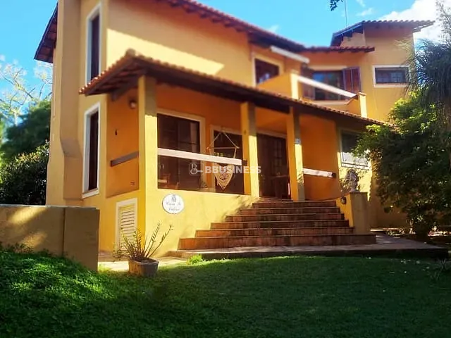 Chácara com 1250m² 3 quartos e 5 banheiros, à venda, no bairro Centro (São João Novo) em São Roque