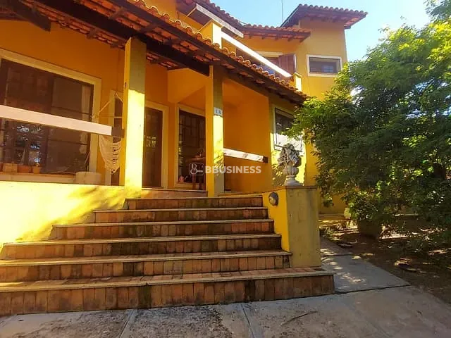 Chácara com 1250m² 3 quartos e 5 banheiros, à venda, no bairro Centro (São João Novo) em São Roque
