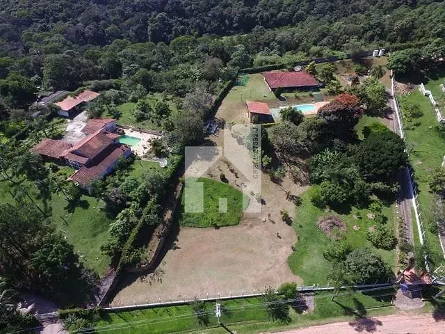 Chácara com 5440m² 3 quartos e 3 banheiros, à venda, no bairro Pau Arcado em Campo Limpo Paulista