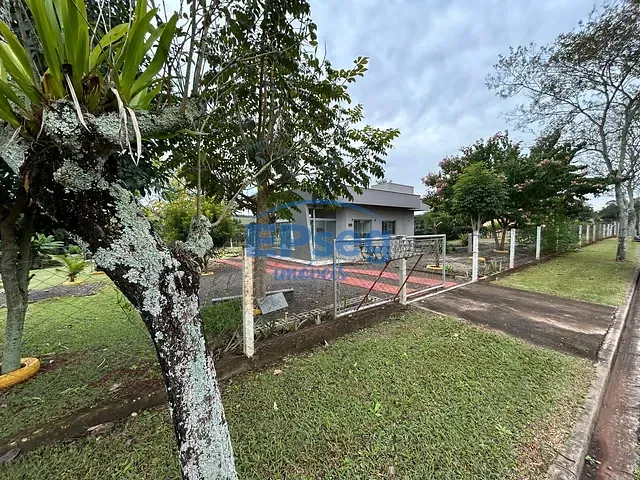 Chácara com 1530m², à venda, no bairro Estância Cabral em Cambé