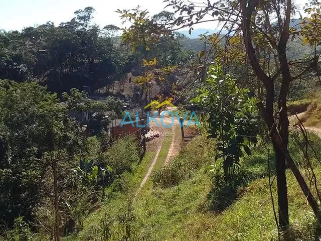 Chácara com 13000m² 5 quartos e 5 banheiros, à venda, no bairro Chácara Taquari em São José dos Campos