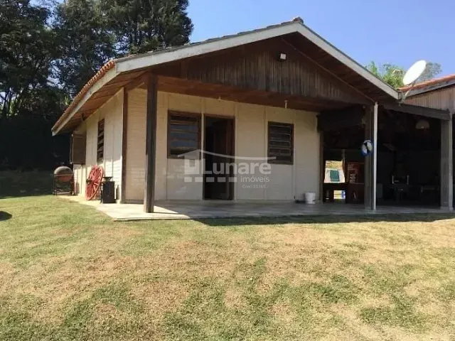Chácara com 2400m² 2 quartos e 2 banheiros, à venda, no bairro Jardim Costão em Santa Branca