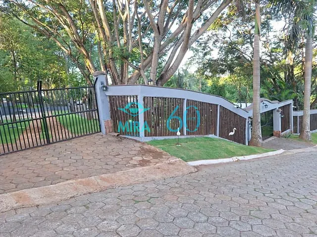 Chácara com 3425m² 4 quartos e 6 banheiros, à venda, no bairro Zona Rural em Hidrolândia