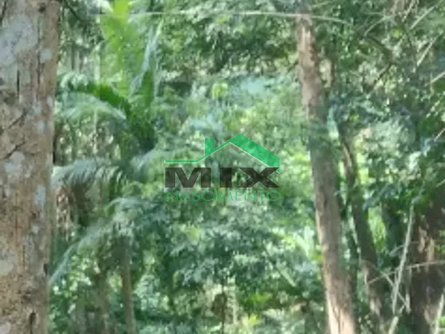 Chácara com 1750m², à venda, no bairro Santa Luzia em Ribeirão Pires