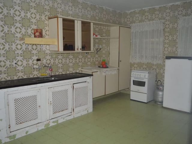 Chácara com 4000m² 7 quartos e 4 banheiros, à venda, no bairro Parque Dom Henrique em Cotia
