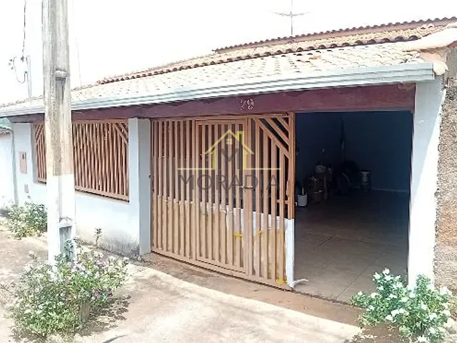 Chácara com 1000m² 3 quartos e 1 banheiro, à venda, no bairro 25 de Dezembro em Guaranésia
