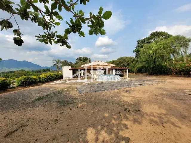 Chácara com 5000m², à venda, no bairro Clube Campestre em Andradas
