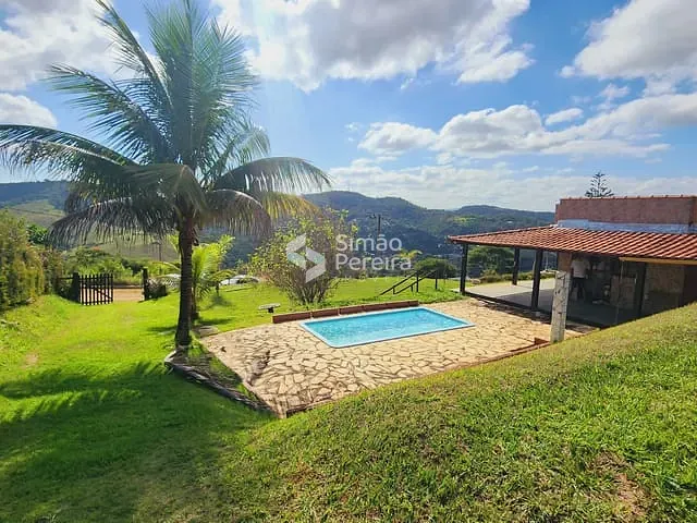 Chácara com 1250m² 2 quartos e 2 banheiros, à venda, no bairro Balança em Simão Pereira